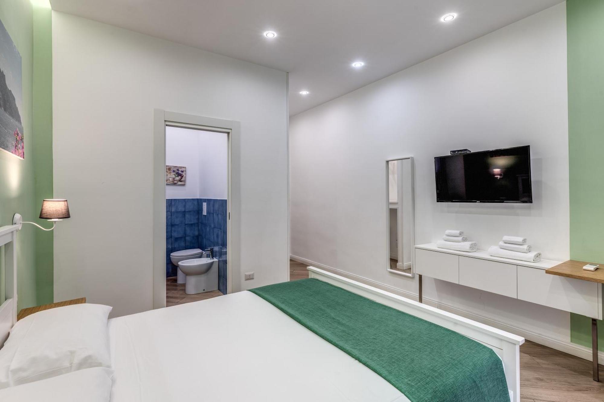 Bed & Breakfast Casa Galu' Naples